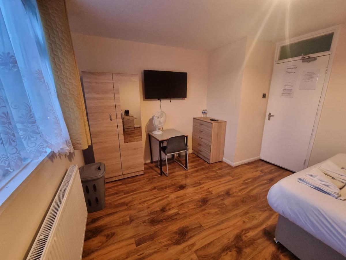 Star Homes Londra Esterno foto